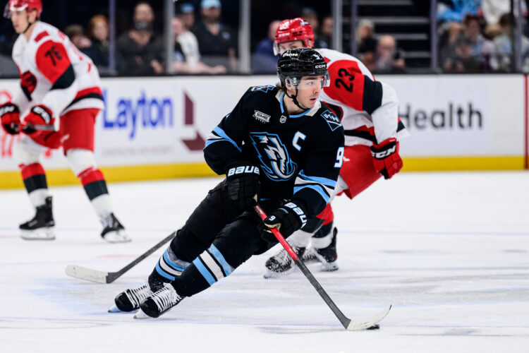 Utah Mammoth fans buzzing about their first NHL playoff home game